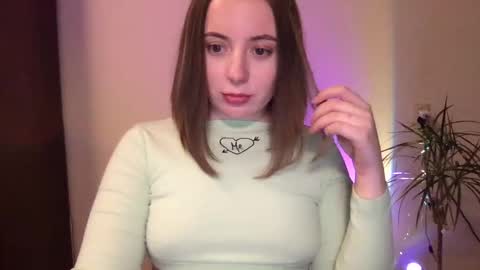 Snapshot of thelexy chatting on 5, 1, 2025 Alexa online show from 5, 1, 2025