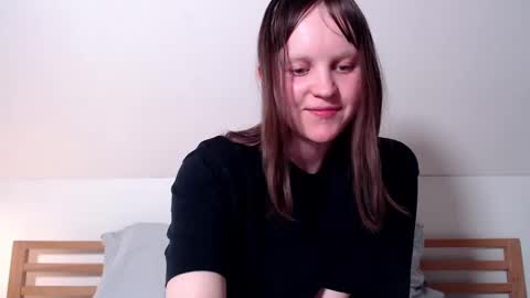 Maddi...   online show from 6, 3, 2025