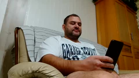 Snapshot of themastercomander chatting on 18, 10, 2025 Big Alpha Daddy Master online show from 18, 10, 2025