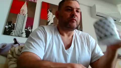 Snapshot of themastercomander chatting on 27, 4, 2026 Big Alpha Daddy Master online show from 27, 4, 2026