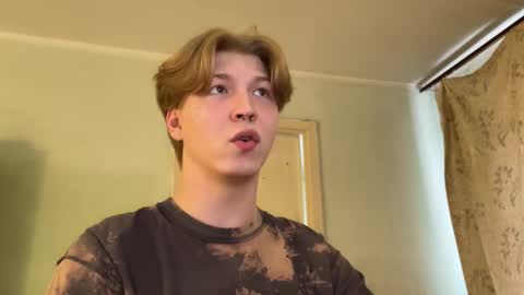 Snapshot of themikesever chatting on 29, 9, 2025 Sever online show from 29, 9, 2025