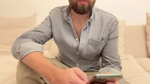 TheMonarchGoat online show from 17, 12, 2024