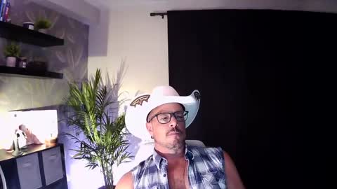 Snapshot of thenakedneighborstone chatting on 19, 7, 2026 TheNakedNeighborStone online show from 19, 7, 2026