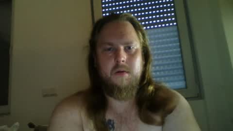 Snapshot of thenewdude1992 chatting on 17, 7, 2026 thenewdude1992 online show from 17, 7, 2026