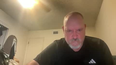 Snapshot of thenewganon chatting on 19, 5, 2026 thenewganon online show from 19, 5, 2026