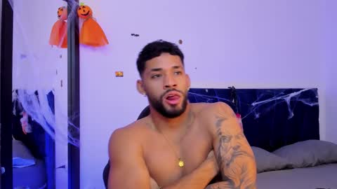 Snapshot of theo_sky1 chatting on 21, 10, 2025 Theo Sky online show from 21, 10, 2025