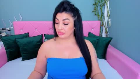 theonerosegoddes online show from 4, 11, 2025