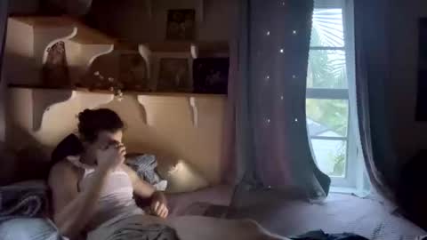 theonlyboi43ver online show from 15, 12, 2025