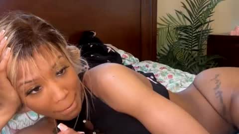 theonlylacey_ online show from 12, 3, 2026