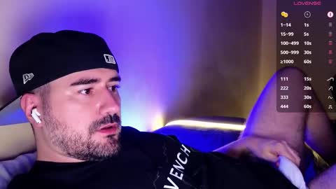 Snapshot of theoravi chatting on 1, 2, 2026 Theo Ravi online show from 1, 2, 2026