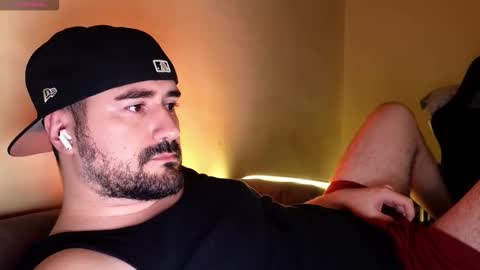 Snapshot of theoravi chatting on 18, 2, 2026 Theo Ravi online show from 18, 2, 2026