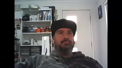 Snapshot of theozbeardguy chatting on 4, 6, 2026 aussiebeard online show from 4, 6, 2026