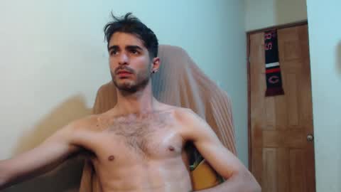 Santiago Enrique online show from 19, 9, 2025