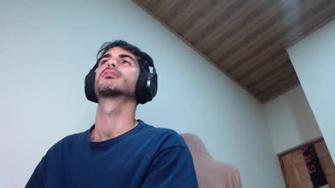 Santiago Enrique online show from 17, 4, 2026