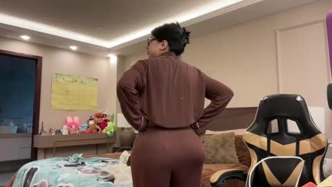 therealcamilabaddie online show from 26, 9, 2025