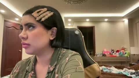 therealcamilabaddie online show from 23, 11, 2025