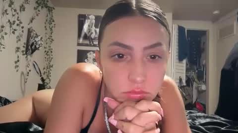 Snapshot of therealferrarii chatting on 11, 6, 2026 therealferrarii online show from 11, 6, 2026