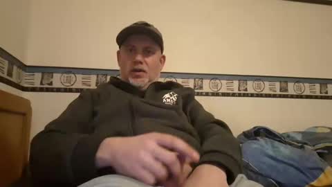 therealholland1979 online show from 26, 1, 2025