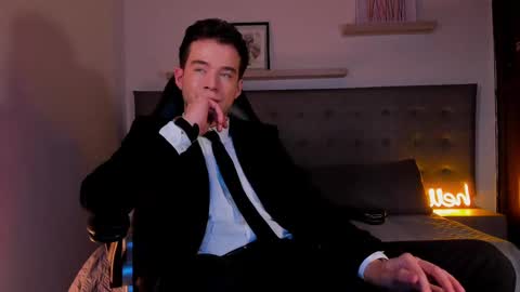 Snapshot of therealmartincox chatting on 11, 10, 2025 4th online show from 11, 10, 2025