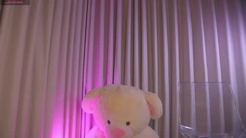    online show from 8, 4, 2026