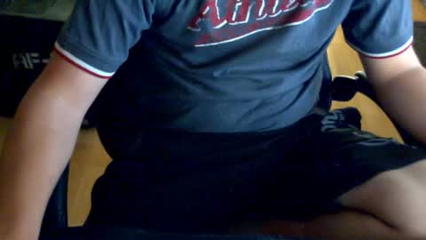Snapshot of therise23411 chatting on 21, 6, 2026 small dick online show from 21, 6, 2026