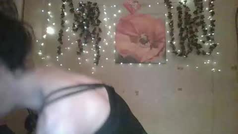 sillymillie0 online show from 5, 3, 2026