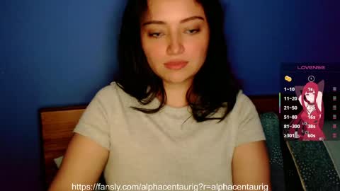 Snapshot of thesweethari chatting on 18, 3, 2026 I dont do real meetings My bio online show from 18, 3, 2026