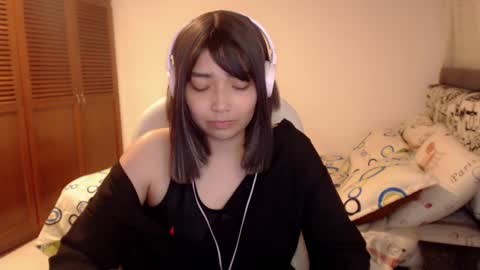 Snapshot of thetalkingbutt chatting on 3, 12, 2024 Mai online show from 3, 12, 2024