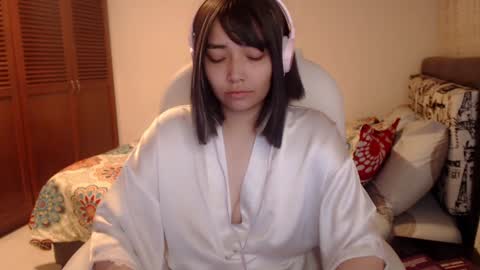 Snapshot of thetalkingbutt chatting on 3, 2, 2025 Mai online show from 3, 2, 2025