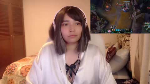 Snapshot of thetalkingbutt chatting on 15, 2, 2025 Mai online show from 15, 2, 2025