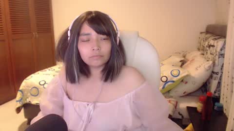 Snapshot of thetalkingbutt chatting on 12, 3, 2025 Mai online show from 12, 3, 2025