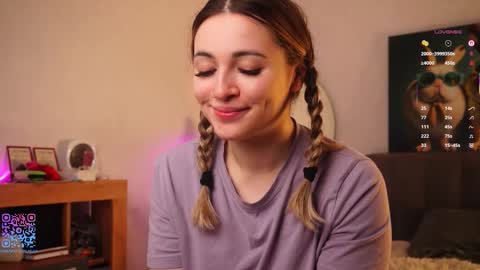 Snapshot of thetimeshavecome chatting on 12, 9, 2025 Mia online show from 12, 9, 2025