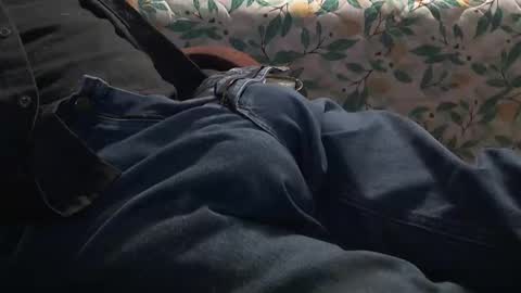 Snapshot of thetnguy chatting on 8, 10, 2025 thetnguy online show from 8, 10, 2025