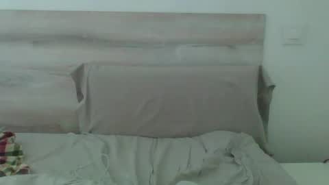 Snapshot of thetubedscarfguy chatting on 14, 2, 2025 Scarf guy online show from 14, 2, 2025