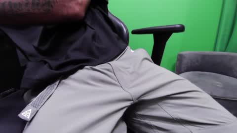 Snapshot of thevulvaaddict chatting on 18, 6, 2026 TheVulvaAddict aka kuruptxxx online show from 18, 6, 2026