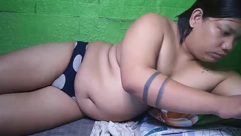 Snapshot of thewildtop chatting on 12, 10, 2025 chubbysweetsexybitch online show from 12, 10, 2025