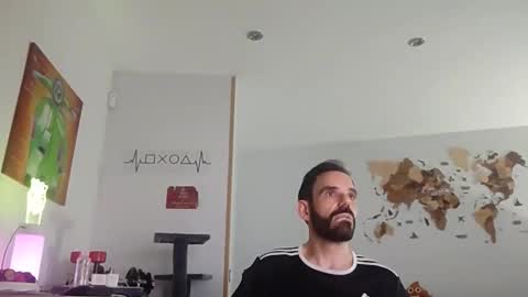 Snapshot of thewitcher69_ chatting on 3, 6, 2026 thewitcher69_ online show from 3, 6, 2026