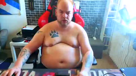 PupWolfy online show from 23, 4, 2026