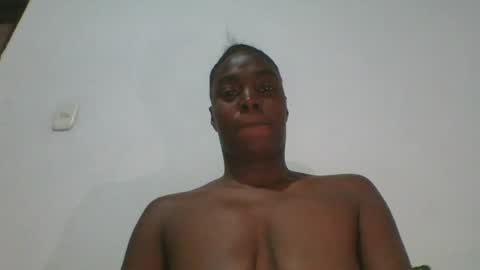 Snapshot of theylorlil chatting on 3, 7, 2026 theylorlil online show from 3, 7, 2026