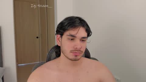 Snapshot of thiaan__ chatting on 17, 1, 2026 thiaan__ online show from 17, 1, 2026