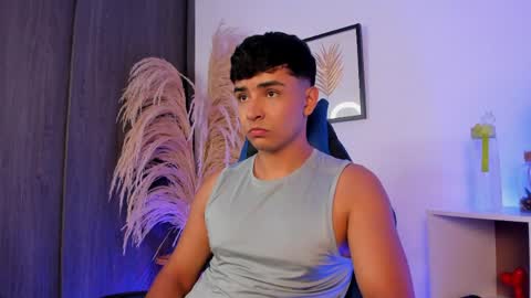 Snapshot of thiago_connor21 chatting on 22, 5, 2026 Thiago online show from 22, 5, 2026