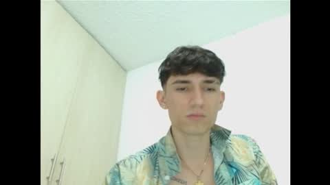 thiago_deseo69 online show from 17, 9, 2025