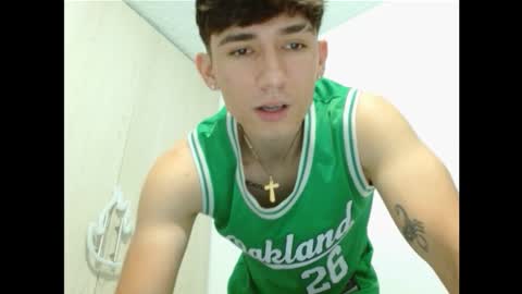 thiago_deseo69 online show from 20, 9, 2025