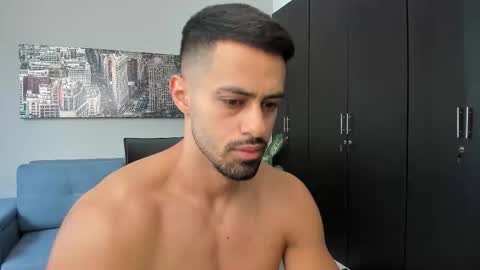 thiago_driussi online show from 17, 10, 2025