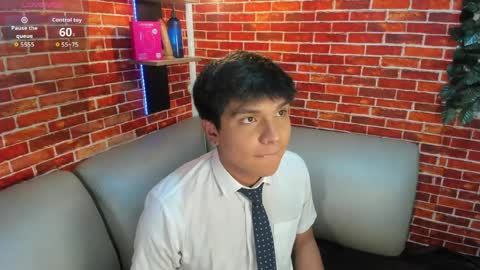 thiago online show from 6, 4, 2026