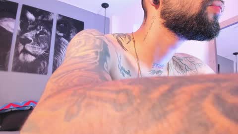 Thiago online show from 6, 12, 2024