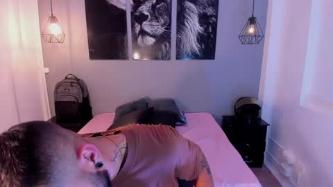 Thiago online show from 10, 12, 2024