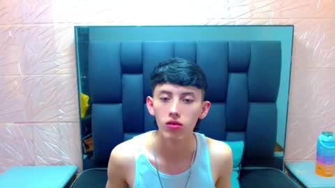 thiago_twink38 online show from 14, 11, 2025