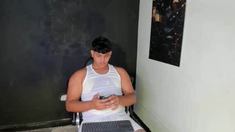 Snapshot of thiago_vibes212 chatting on 28, 2, 2026 thiago_vibes212 online show from 28, 2, 2026