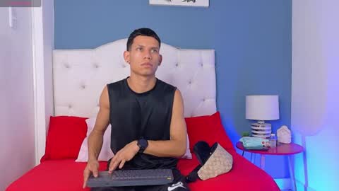 Snapshot of thiagoferrer_ chatting on 20, 6, 2026 T H I A G O online show from 20, 6, 2026
